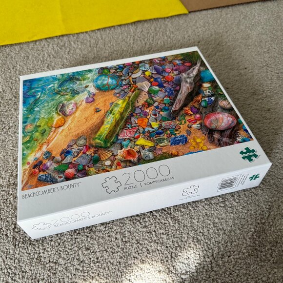 Buffalo Games Beachcomber's Bounty 2000 Piece Jigsaw Puzzle Complete Colorful - Picture 1 of 7